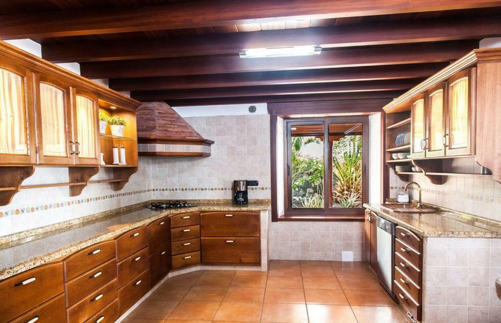 Las Moraditas, Chalet Con Piscina Privada アデヘ エクステリア 写真